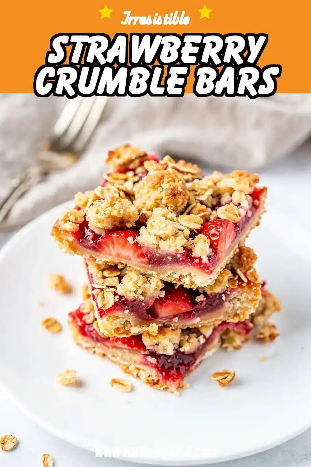 Storage and leftovers for Strawberry Crumble Bars